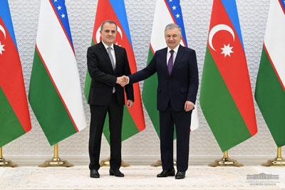 Изрображение 'Товарооборот между Узбекистаном и Азербайджаном вырос на 27%'