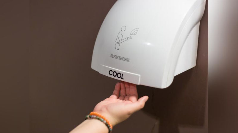 Изрображение 'СУШИЛКИ ДЛЯ РУК КРАЙНЕ ОПАСНЫ ДЛЯ ЧЕЛОВЕКА'