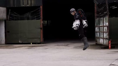 Изрображение 'БРИТАНСКИЙ ИНЖЕНЕР ПОЛЕТАЛ В КОСТЮМЕ ЖЕЛЕЗНОГО ЧЕЛОВЕКА (ВИДЕО)'