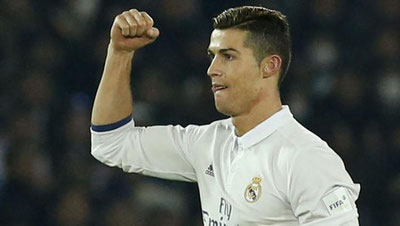 Изрображение 'РОНАЛДУ ГРОЗИТ ШТРАФ В 8 МЛН ЕВРО И ТЮРЕМНЫЙ СРОК'