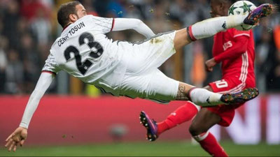 Изрображение 'НАЗВАН АВТОР ЛУЧШЕГО ГОЛА В ЛИГЕ ЧЕМПИОНОВ (ВИДЕО)'