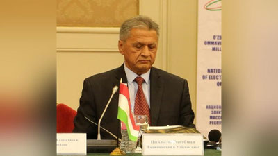 Изрображение 'ТОШМАТ НАЗИРОВ О ПРОЕКТЕ "АРХИТЕКТУРНАЯ ЭПИГРАФИКА": ВСЕ 25 КНИГ БУДУТ ПОДАРКОМ ДЛЯ НАУЧНОГО МИРА'