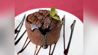 Изрображение 'РЕЦЕПТ ДНЯ: ШОКОЛАДНОЕ СУФЛЕ С АПЕЛЬСИНОМ'