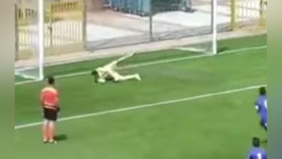 Изрображение 'ТУРЕЦКИЙ ВРАТАРЬ ЗАБИЛ САМЫЙ КУРЬЕЗНЫЙ АВТОГОЛ ГОДА (ВИДЕО)'