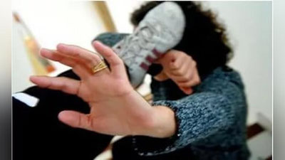 Изрображение 'В ЦЕНТРЕ ТАШКЕНТА ХУЛИГАН НАПАЛ НА ЖЕНЩИНУ'