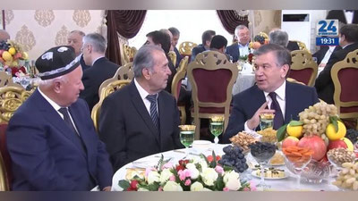 Изрображение 'ПРЕЗИДЕНТ ПРИНЯЛ УЧАСТИЕ В МЕРОПРИЯТИЯХ ПАМЯТИ ШАРАФА РАШИДОВА (ВИДЕО)'