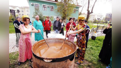 Изрображение 'ИДЕАЛЬНЫЙ ПРАЗДНИК:  как провести Навруз в семейном кругу без конфликтов'