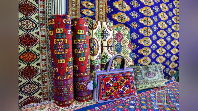 Изрображение 'В ТАШКЕНТЕ ОТКРЫЛАСЬ НАЦИОНАЛЬНАЯ ВЫСТАВКА ТУРКМЕНИСТАНА (ФОТО)'