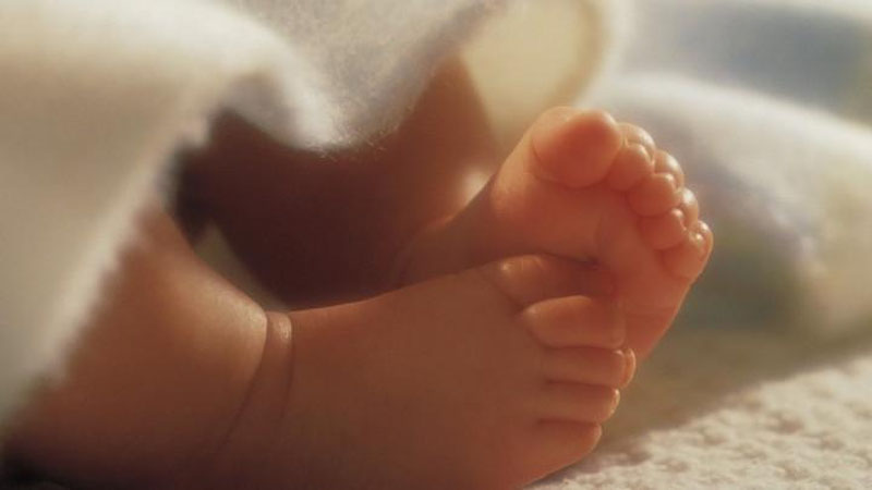 Изрображение 'МЛАДЕНЦА БРОСИЛИ НА МОРОЗЕ В СЕРГЕЛИЙСКОМ РАЙОНЕ ТАШКЕНТА'