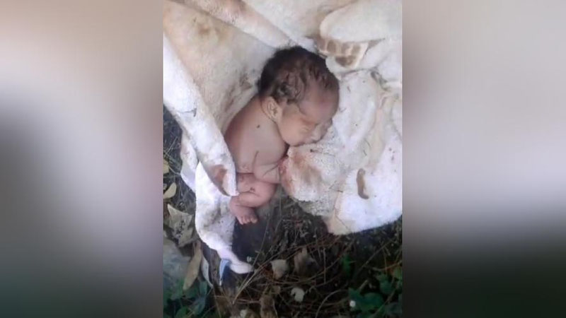 Изрображение 'В НАМАНГАНЕ ЖЕНЩИНА ОБРЕКЛА НОВОРОЖДЕННУЮ ДОЧЬ НА СТРАШНУЮ ГИБЕЛЬ'