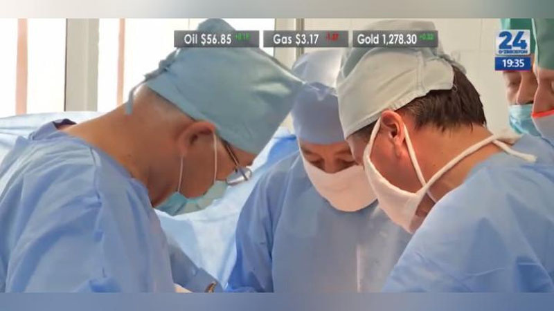 Изрображение 'В УЗБЕКИСТАНЕ ВПЕРВЫЕ ПРОВЕДЕНА ТРАНСПЛАНТАЦИЯ ПОЧКИ (ВИДЕО)'