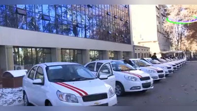 Изрображение 'НОВЫЕ NEXIA-3 ВРУЧИЛИ РАБОТНИКАМ АДМИНИСТРАТИВНЫХ СУДОВ (ВИДЕО)'