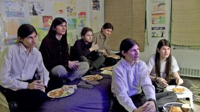 Изрображение 'ДЕТИ, ПЕРЕЖИВШИЕ ВЫНУЖДЕННОЕ ЗАТВОРНИЧЕСТВО'