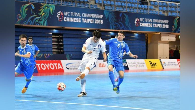 Изрображение 'СБОРНАЯ ПО ФУТЗАЛУ УСПЕШНО СТАРТОВАЛА НА ЧЕМПИОНАТЕ АЗИИ'