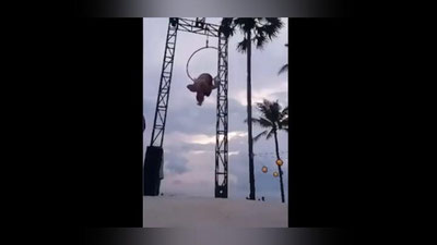 Изрображение 'АКРОБАТКА СЛОМАЛА ШЕЮ ВО ВРЕМЯ ТРЕНИРОВКИ (ВИДЕО, 18+)'