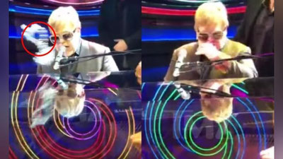 Изрображение 'ЭЛТОНУ ДЖОНУ ЕДВА НЕ ВЫБИЛИ ЗУБЫ ВО ВРЕМЯ КОНЦЕРТА (ВИДЕО)'