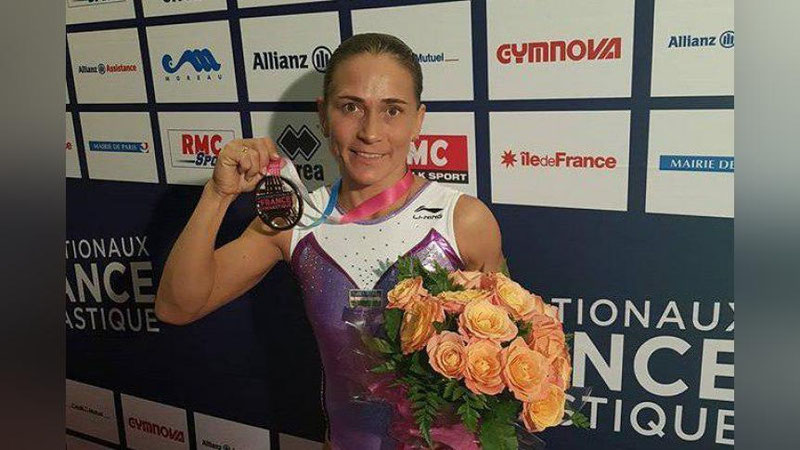 Изрображение 'ОКСАНА ЧУСОВИТИНА СНОВА СТАЛА ЛУЧШЕЙ НА КУБКЕ МИРА В ПАРИЖЕ'