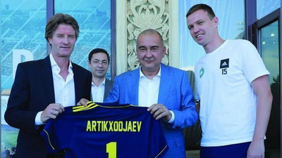 Изрображение 'Футбольный клуб «Пахтакор» передан столичному хокимияту'