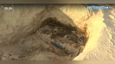 Изрображение 'Видео: Злоумышленники, вскрыв трубу в Мубареке, незаконно выкачивали нефтепродукты'