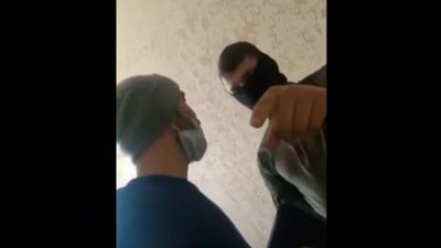 Изрображение 'В России возбуждено уголовное дело против сотрудника полиции, избившего узбекистанца (видео)'