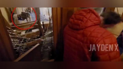 Изрображение 'Момент смертельного выстрела в протестующую в Капитолии попал на видео'