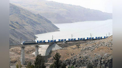 Изрображение 'Узбекистан отправил в рейс очередной контейнерный поезд в Турцию'