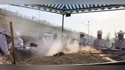 Изрображение 'В Намангане приготовили пятитонный плов, на очереди - мегасумаляк (видео)'