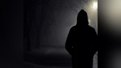 Изрображение 'В ГУВД прояснили ситуацию с мальчиком, которого "пенсионерка завела в глухое место, где ждал незнакомец"'