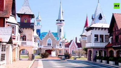 Изрображение 'В Аргентине развлекательный парк переделали в больницу для COVID-19 (видео)'