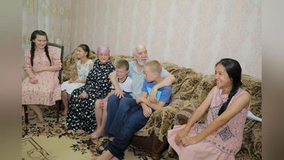 Изрображение 'Кабмин утвердил Положение о семейных детских домах'