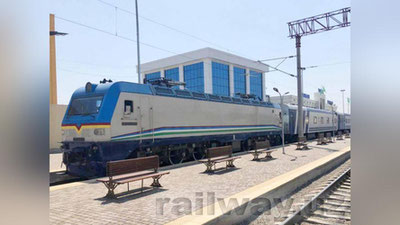 Изрображение 'По линии "Пап - Наманган" запущен первый пассажирский поезд'