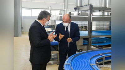 Изрображение 'Глава государства побывал на предприятиях в Бектемире (фото)'
