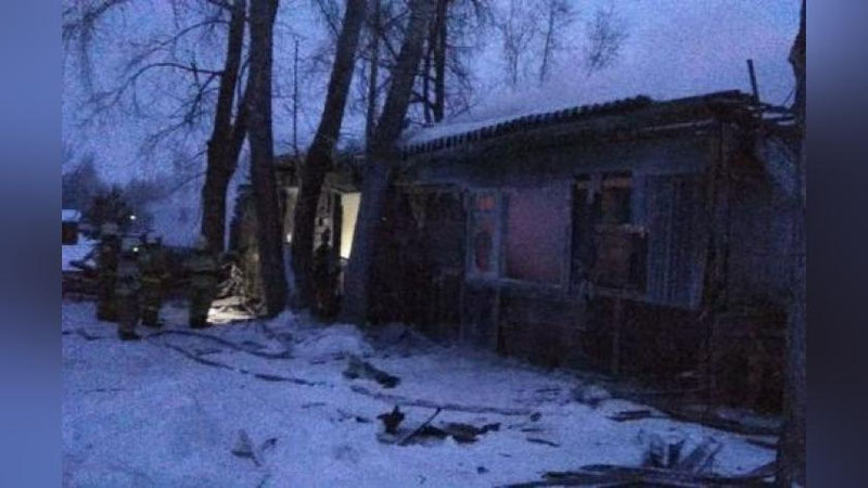 Изрображение 'Пожар в поселке в Томской области унес жизни 5-х узбекистанцев'