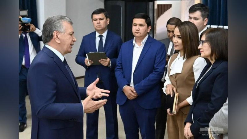Изрображение 'Президент Узбекистана похвалил государственное образование Финляндии'