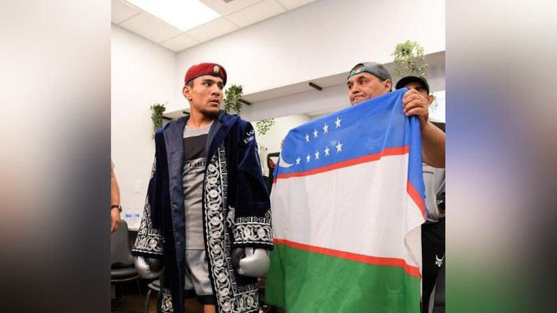 Изрображение 'Муродожон Ахмадалиев лишился в бою титулов чемпиона мира по версиям WBA Super и IBF'