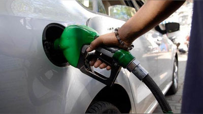 'Nega AYoQShlarda benzin bir narxda sotilmaydi? Energetika vazirligi javob berdi'ning rasmi