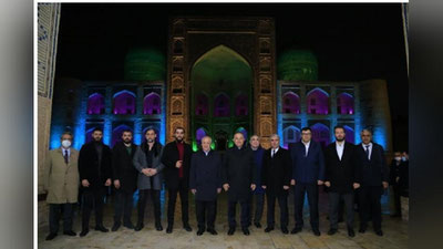 Изрображение 'Министр иностранных дел Турции знакомится с Хивой, Бухарой и Самаркандом'