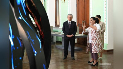 Изрображение 'Президент Узбекистана ознакомился с объектами Международного туристического центра'