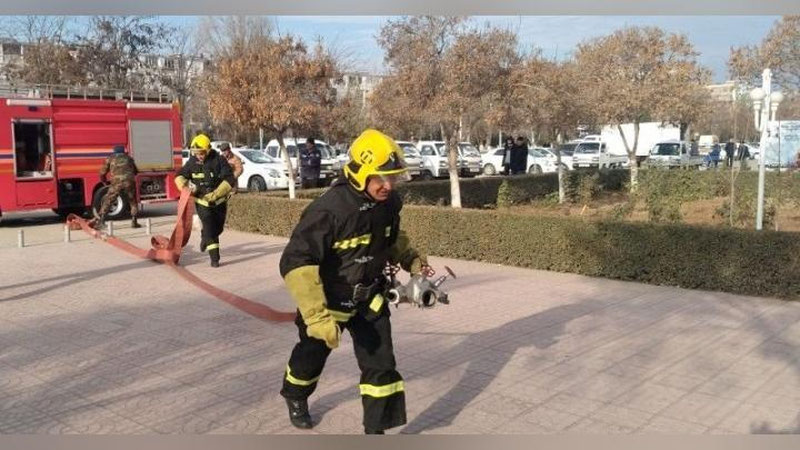 'Sirdaryodagi elektr podstansiya yonib ketdi'ning rasmi