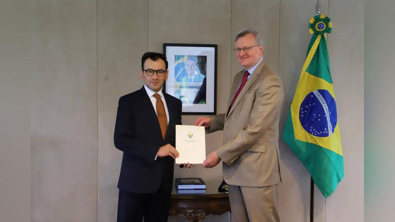 Изрображение 'Жавлон Вахабов вручил копии верительных грамот о назначении в качестве посла в Бразилии'