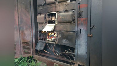 Изрображение 'В Бухаре высокая нагрузка на трансформатор привела к пожару (видео)'