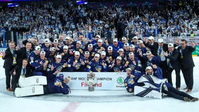 Изрображение 'Сборная Финляндии выиграла чемпионат мира по хоккею'