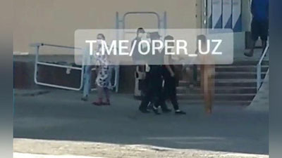 Изрображение 'В Ташкенте задержали парня, разгуливающего по улице голышом'