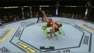 Изрображение 'Видео: Самый быстрый нокаут в истории UFC'