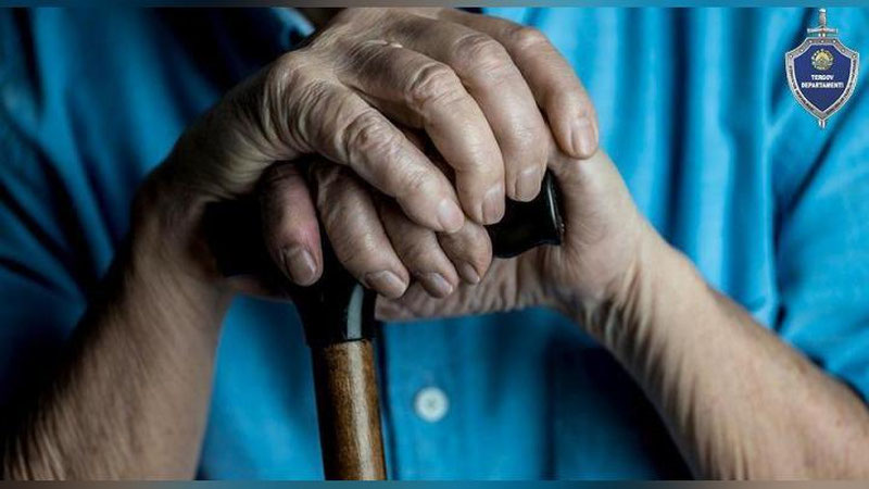 Изрображение 'Циничный грабитель воспользовался беспомощностью пенсионера во время карантина'