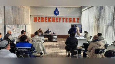 Изрображение 'Глава "Узбекнефтегаза" изучил состояние добычи и переработки природного газа в Бухаре'