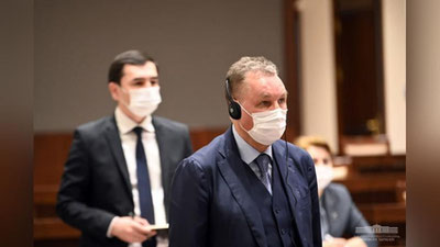 Изрображение 'Президент Узбекистана поручил снизить размер предоплаты за заказанные автомобили'