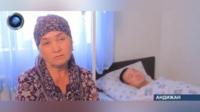 Изрображение 'ЖИТЕЛЬ АНДИЖАНА ЕДВА НЕ ЗАРЕЗАЛ СОТРУДНИКА БЮРО ПРИНУДИТЕЛЬНОГО ИСПОЛНЕНИЯ (ВИДЕО)'