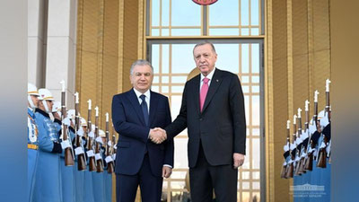 Изрображение 'По прибытии в Анкару глава Узбекистана провел встречу с турецким лидером'