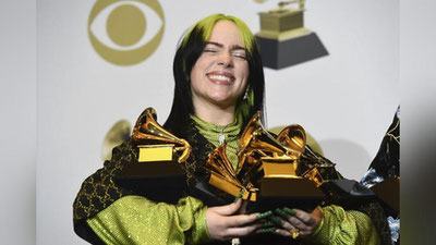 Изрображение 'В Лос-Анджелесе вручили премии Grammy'